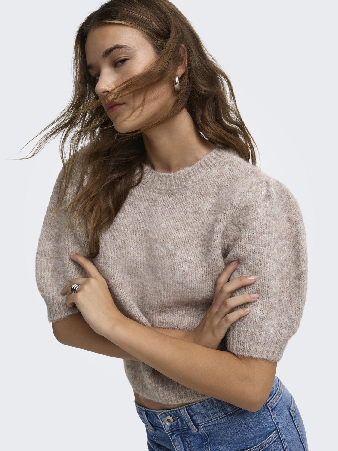 model_shot-detail